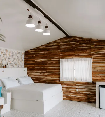 Jungle Bungalow